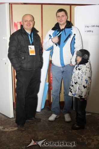 Ostrołęka: Blisko tysiąc wolontariuszy zebrało już ponad 9 ton żywności [30.11.2013] - zdjęcie #32 - eOstroleka.pl