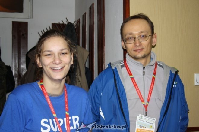 Ostrołęka: Blisko tysiąc wolontariuszy zebrało już ponad 9 ton żywności [30.11.2013] - zdjęcie #27 - eOstroleka.pl