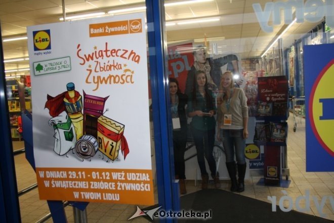Świąteczna Zbiórka Żywności 2013: Ostrołęka zebrała ponad 11 ton [1.12.2013] - zdjęcie #22 - eOstroleka.pl