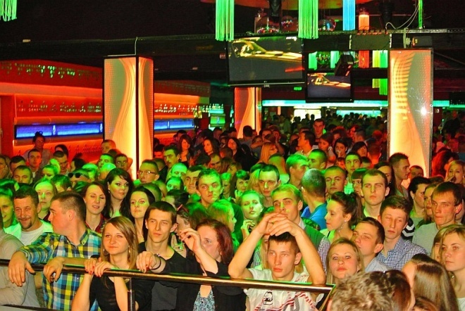 Akcent w Ibizie [30.11.2013] - zdjęcie #1 - eOstroleka.pl