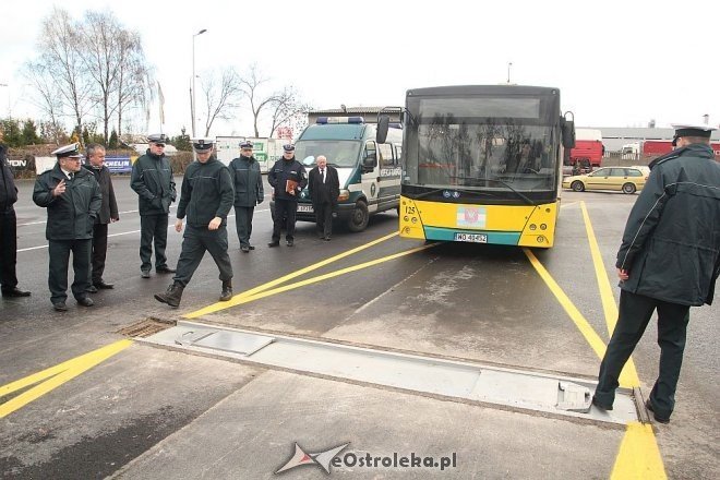 Nowa waga samochodowa przy MZK pomoże wyłapać przeładowane ciężarówki przejeżdżające przez Ostrołękę [ZDJĘCIA] - zdjęcie #17 - eOstroleka.pl