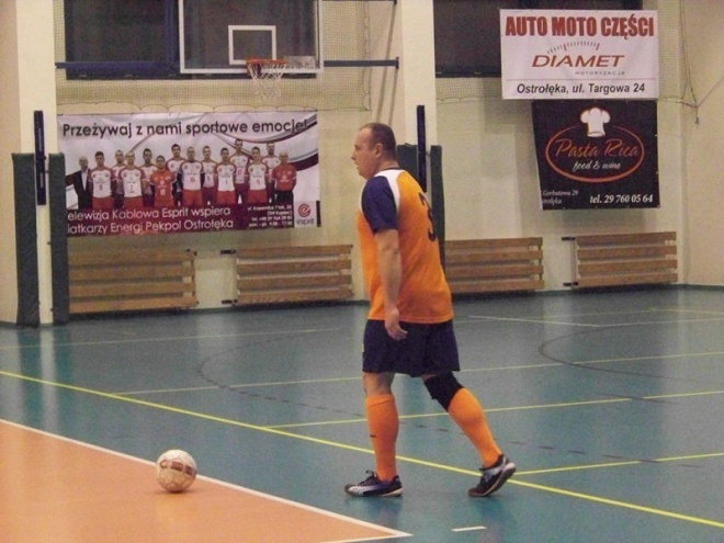 2. kolejka Nocnej Ligi Futsalu (06.12.2013) - zdjęcie #4 - eOstroleka.pl