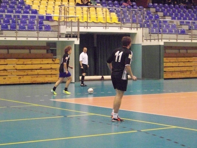 2. kolejka Nocnej Ligi Futsalu (06.12.2013) - zdjęcie #38 - eOstroleka.pl