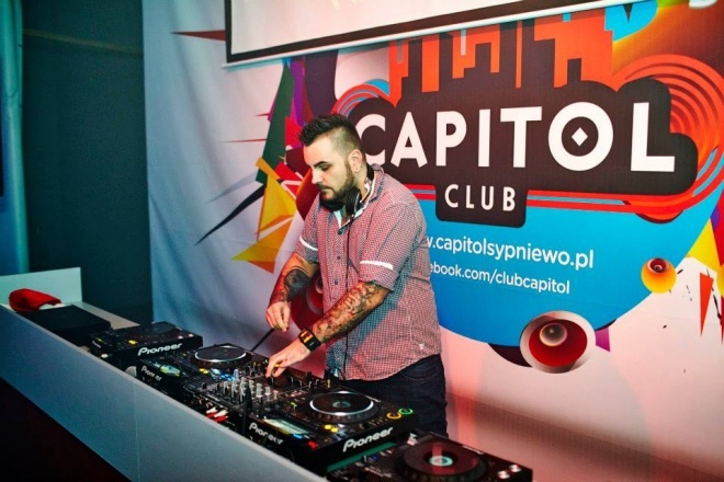 Mikołajki w klubie Capitol [07.12.2013] - zdjęcie #5 - eOstroleka.pl