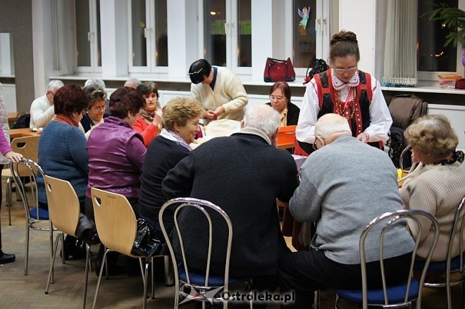 Ostatnie w tym roku, świąteczne spotkanie z cyklu „Niedziela z rodziną” [08.12.2013] - zdjęcie #20 - eOstroleka.pl