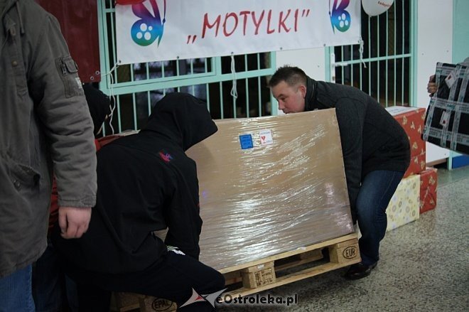 Finał Szlachetnej Paczki w Ostrołęce [08.12.2013] - zdjęcie #16 - eOstroleka.pl