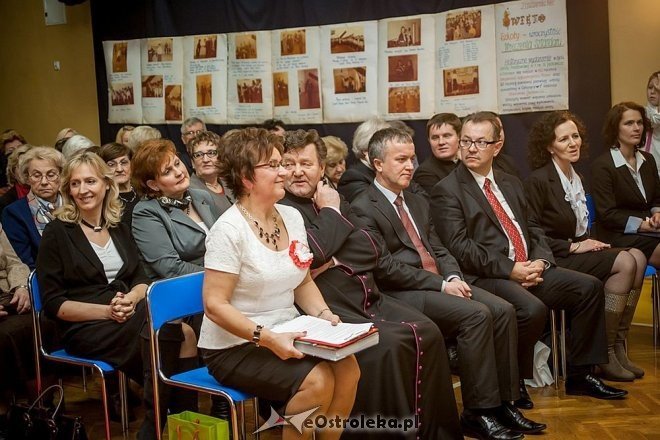 95-lecie Szkoły Podstawowej nr 1 [10.12.2013] - zdjęcie #13 - eOstroleka.pl