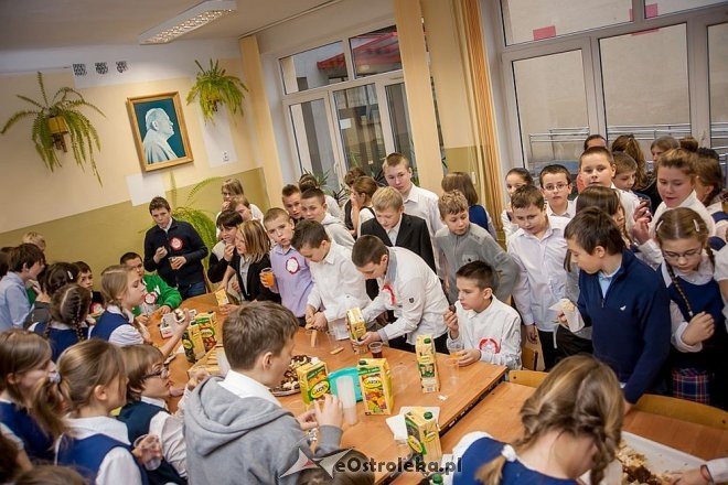 95-lecie Szkoły Podstawowej nr 1 [10.12.2013] - zdjęcie #4 - eOstroleka.pl