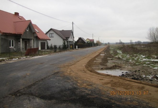 Rzekuń Pięć ulic ma nową nawierzchnię [11.12.2013] - zdjęcie #9 - eOstroleka.pl