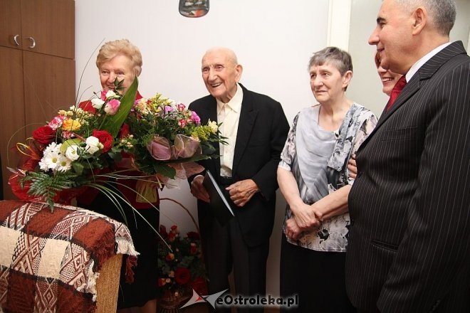 Stanisław Kędzierski z Ostrołęki skończył sto lat [11.12.2013] - zdjęcie #10 - eOstroleka.pl