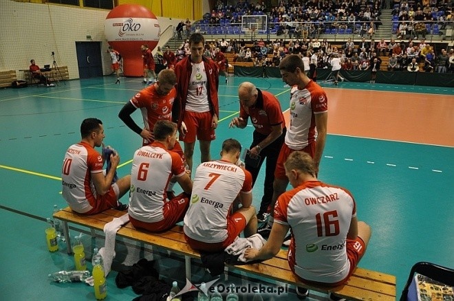 Energa Pekpol Ostrołęka - TKS Nascon Tychy (13.12.2013) - zdjęcie #24 - eOstroleka.pl