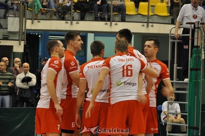 Energa Pekpol Ostrołęka - TKS Nascon Tychy (13.12.2013) - zdjęcie #20 - eOstroleka.pl