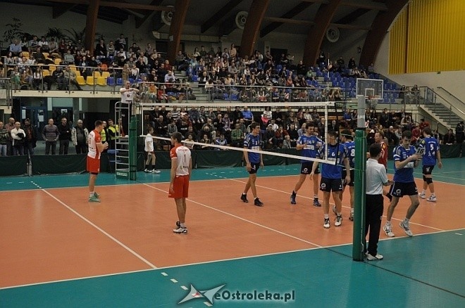 Energa Pekpol Ostrołęka - TKS Nascon Tychy (13.12.2013) - zdjęcie #3 - eOstroleka.pl