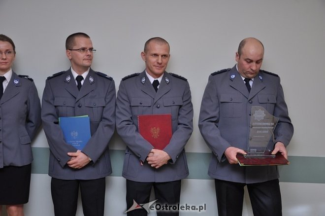 Najpopularniejszy Dzielnicowy Roku 2013 - Rozstrzygnięcie konkursu [16.12.2013] - zdjęcie #1 - eOstroleka.pl