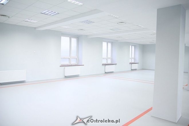 Wyremontowana sala gimnastyczna ostrołęckiej „metalówki” jak nowa [ZDJĘCIA] - zdjęcie #5 - eOstroleka.pl