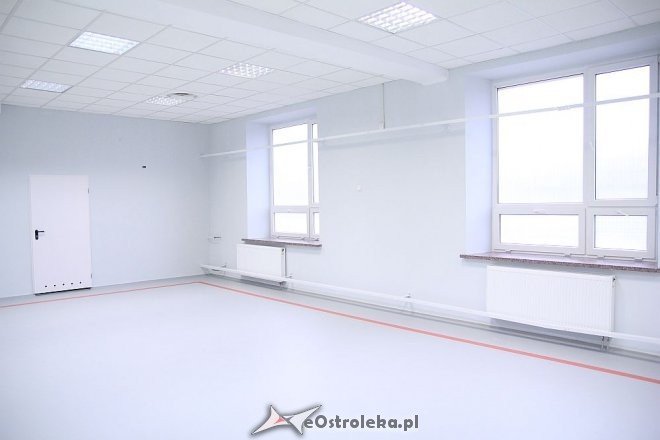Wyremontowana sala gimnastyczna ostrołęckiej „metalówki” jak nowa [ZDJĘCIA] - zdjęcie #7 - eOstroleka.pl