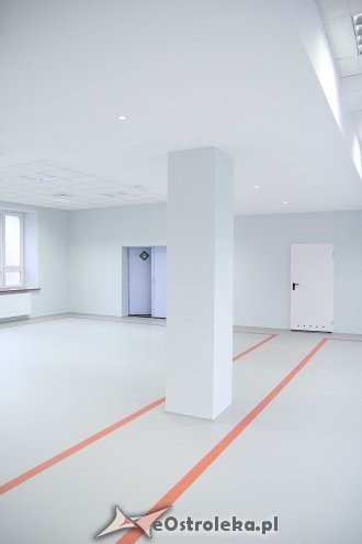 Wyremontowana sala gimnastyczna ostrołęckiej „metalówki” jak nowa [ZDJĘCIA] - zdjęcie #8 - eOstroleka.pl