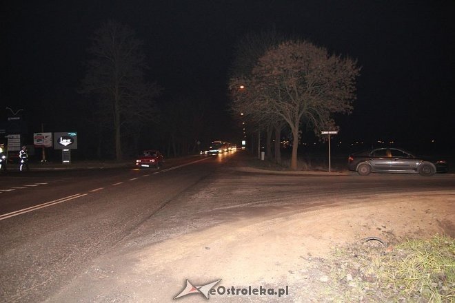 Karambol na Ostrowskiej [17.12.2013] - zdjęcie #7 - eOstroleka.pl