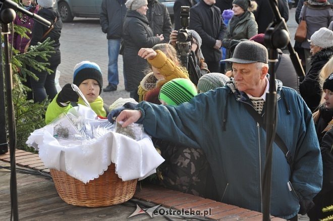 Miejska Wigilia 2013 [21.12.2013] - zdjęcie #47 - eOstroleka.pl