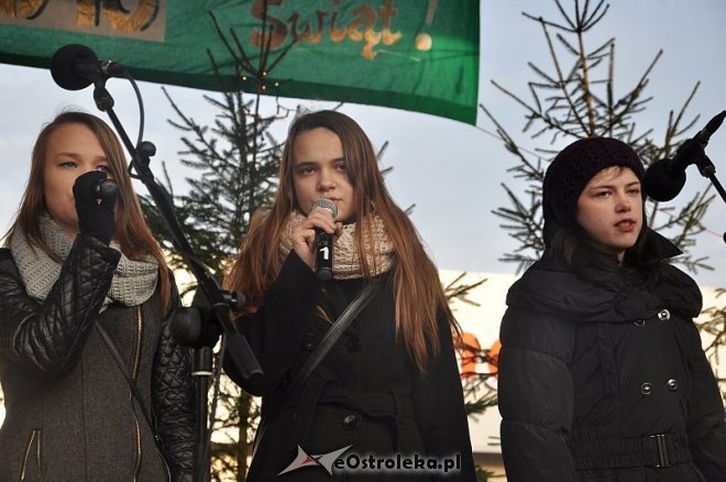 Miejska Wigilia 2013 [21.12.2013] - zdjęcie #14 - eOstroleka.pl