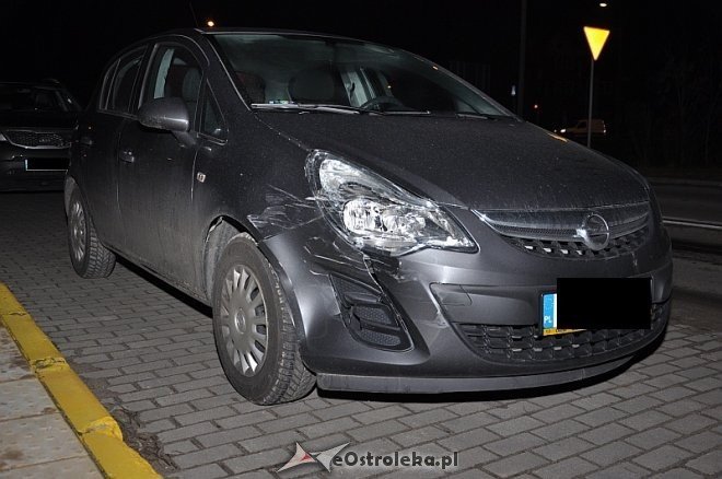 Ul. Goworowska: Kolizja trzech aut [23.12.2013] - zdjęcie #6 - eOstroleka.pl