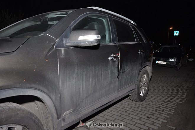 Ul. Goworowska: Kolizja trzech aut [23.12.2013] - zdjęcie #2 - eOstroleka.pl