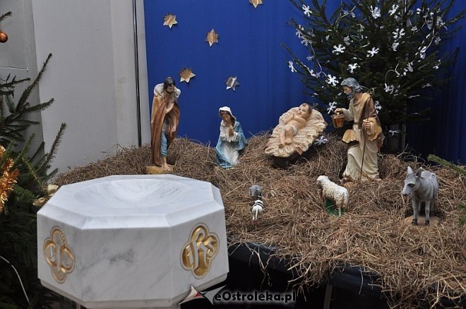 Szopki Bożonarodzeniowe w ostrołęckich parafiach [16.12.2013] - zdjęcie #2 - eOstroleka.pl