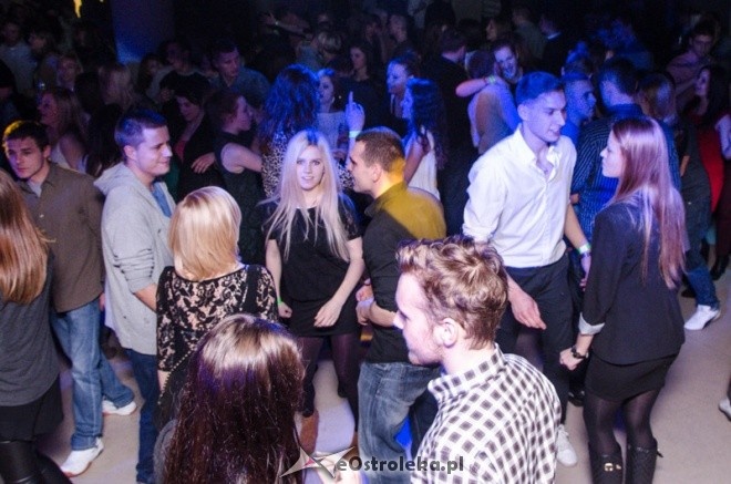 1 Dzień Świąt w Klubie U Studentów [25.12.2013] - zdjęcie #9 - eOstroleka.pl