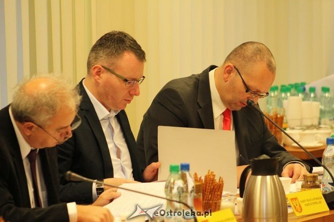 Budżetowa sesja Rady Miasta Ostrołęki [27.12.2013] - zdjęcie #16 - eOstroleka.pl