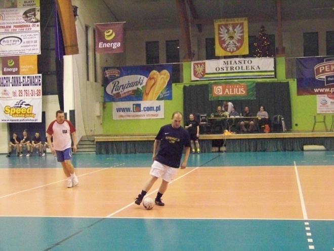 3. kolejka Nocnej Ligi Futsalu (27.12.2013) - zdjęcie #56 - eOstroleka.pl