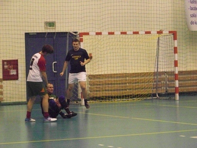 3. kolejka Nocnej Ligi Futsalu (27.12.2013) - zdjęcie #38 - eOstroleka.pl