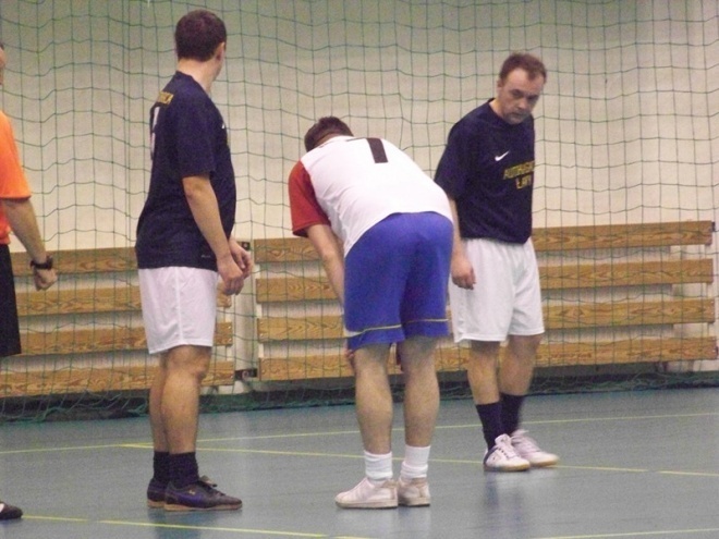 3. kolejka Nocnej Ligi Futsalu (27.12.2013) - zdjęcie #32 - eOstroleka.pl