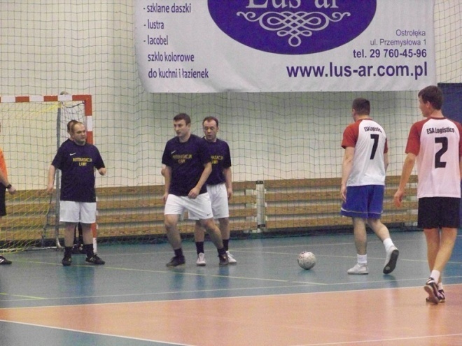 3. kolejka Nocnej Ligi Futsalu (27.12.2013) - zdjęcie #31 - eOstroleka.pl