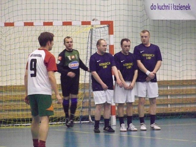 3. kolejka Nocnej Ligi Futsalu (27.12.2013) - zdjęcie #29 - eOstroleka.pl