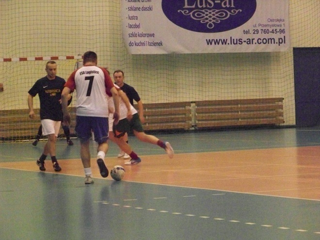 3. kolejka Nocnej Ligi Futsalu (27.12.2013) - zdjęcie #26 - eOstroleka.pl