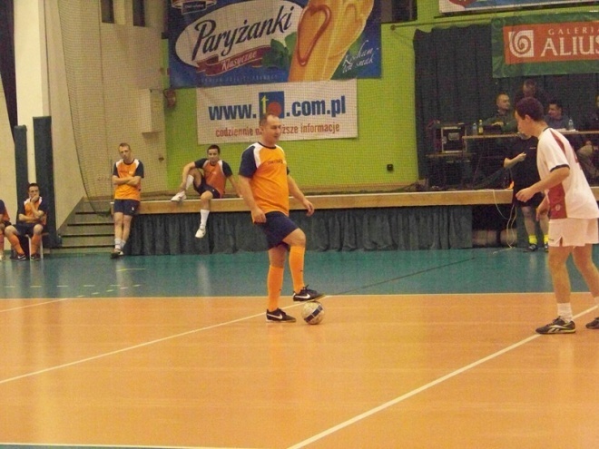 3. kolejka Nocnej Ligi Futsalu (27.12.2013) - zdjęcie #19 - eOstroleka.pl