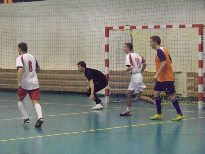 3. kolejka Nocnej Ligi Futsalu (27.12.2013) - zdjęcie #48 - eOstroleka.pl