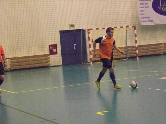 3. kolejka Nocnej Ligi Futsalu (27.12.2013) - zdjęcie #43 - eOstroleka.pl