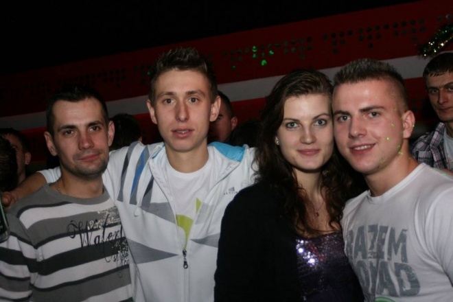 Gorące Święta w Clubie Ibiza. Wystąpiły zespoły Basta i MIG [25-26.12.2013] - zdjęcie #32 - eOstroleka.pl