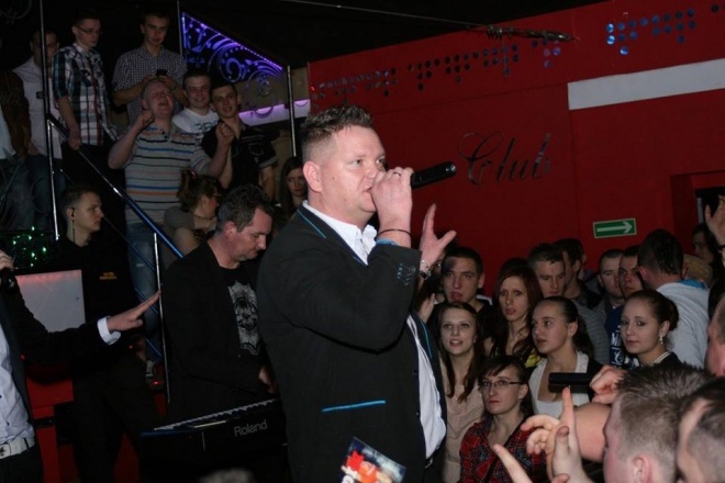 Gorące Święta w Clubie Ibiza. Wystąpiły zespoły Basta i MIG [25-26.12.2013] - zdjęcie #139 - eOstroleka.pl