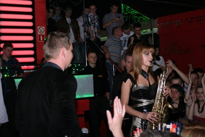 Gorące Święta w Clubie Ibiza. Wystąpiły zespoły Basta i MIG [25-26.12.2013] - zdjęcie #138 - eOstroleka.pl