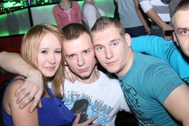 Gorące Święta w Clubie Ibiza. Wystąpiły zespoły Basta i MIG [25-26.12.2013] - zdjęcie #208 - eOstroleka.pl