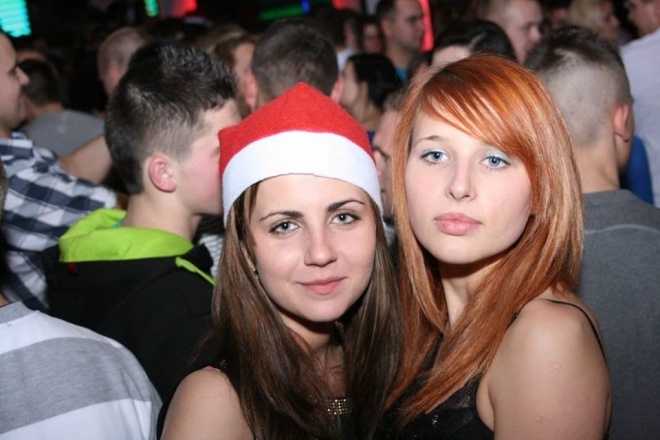 Gorące Święta w Clubie Ibiza. Wystąpiły zespoły Basta i MIG [25-26.12.2013] - zdjęcie #201 - eOstroleka.pl