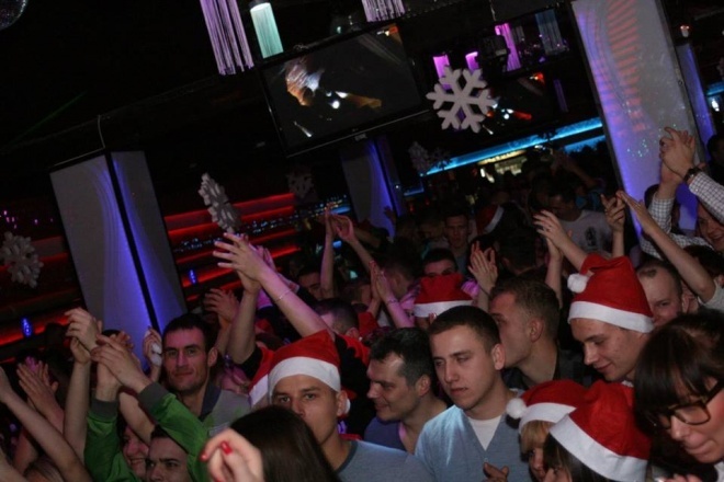 Gorące Święta w Clubie Ibiza. Wystąpiły zespoły Basta i MIG [25-26.12.2013] - zdjęcie #148 - eOstroleka.pl