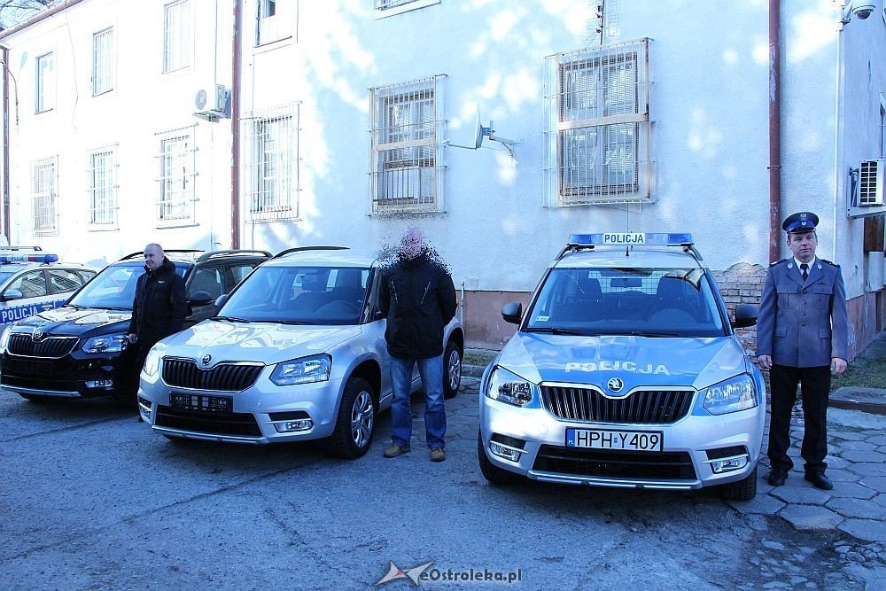 Ostrołęcka policja otrzymała trzy nowe radiowozy [ZDJĘCIA] - zdjęcie #5 - eOstroleka.pl