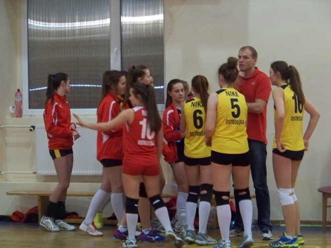 Kadetki: Nike Ostrołęka - Esperanto Warszawa (03.01.2014) - zdjęcie #59 - eOstroleka.pl