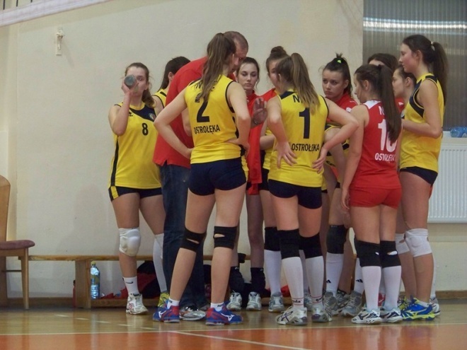 Kadetki: Nike Ostrołęka - Esperanto Warszawa (03.01.2014) - zdjęcie #30 - eOstroleka.pl