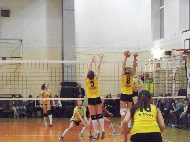 Kadetki: Nike Ostrołęka - Esperanto Warszawa (03.01.2014) - zdjęcie #16 - eOstroleka.pl