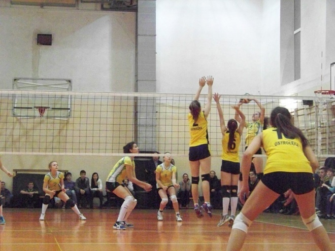 Kadetki: Nike Ostrołęka - Esperanto Warszawa (03.01.2014) - zdjęcie #4 - eOstroleka.pl