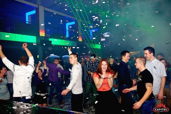 Sylwester w Klubie Capitol [31.12.2013] - zdjęcie #31 - eOstroleka.pl